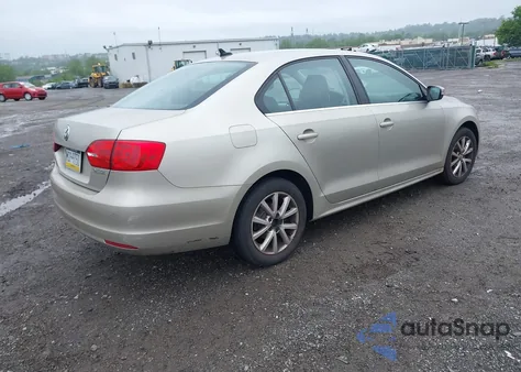 2013 Volkswagen Jetta 2.5L Se z USA, uszkodzony, nr VIN 3VWDP7AJ9DM213171